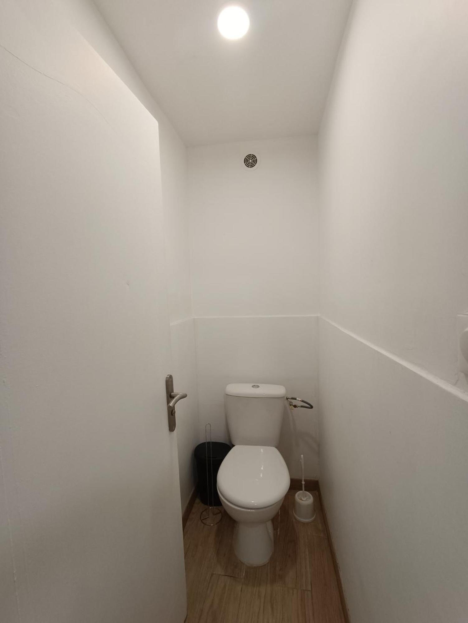 T3 Renove Avec Cour, Intra Muros Avinhão Exterior foto